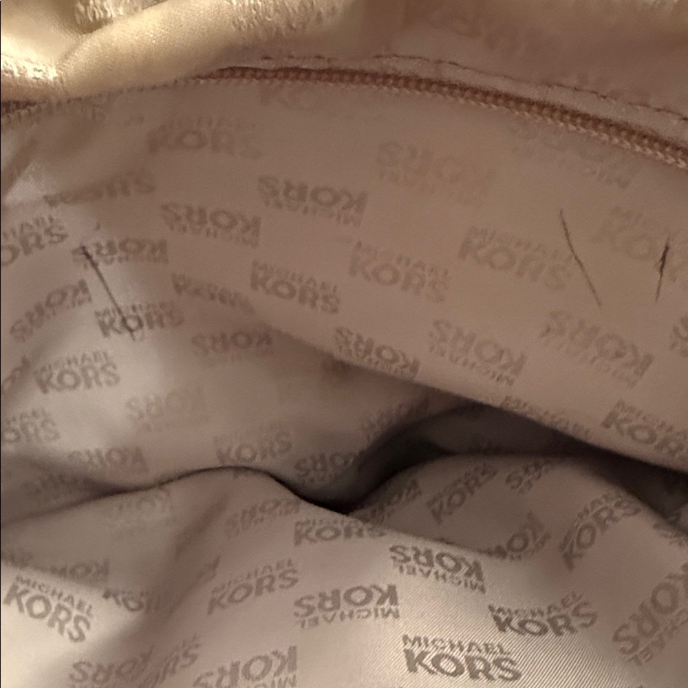 Michael Kors Tan Jet Set Leather Tote - Picture 11 of 11